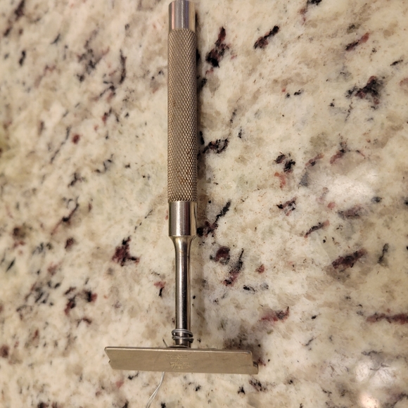 Vintage Keer Kutter Safety Razor Holder - Picture 7 of 7